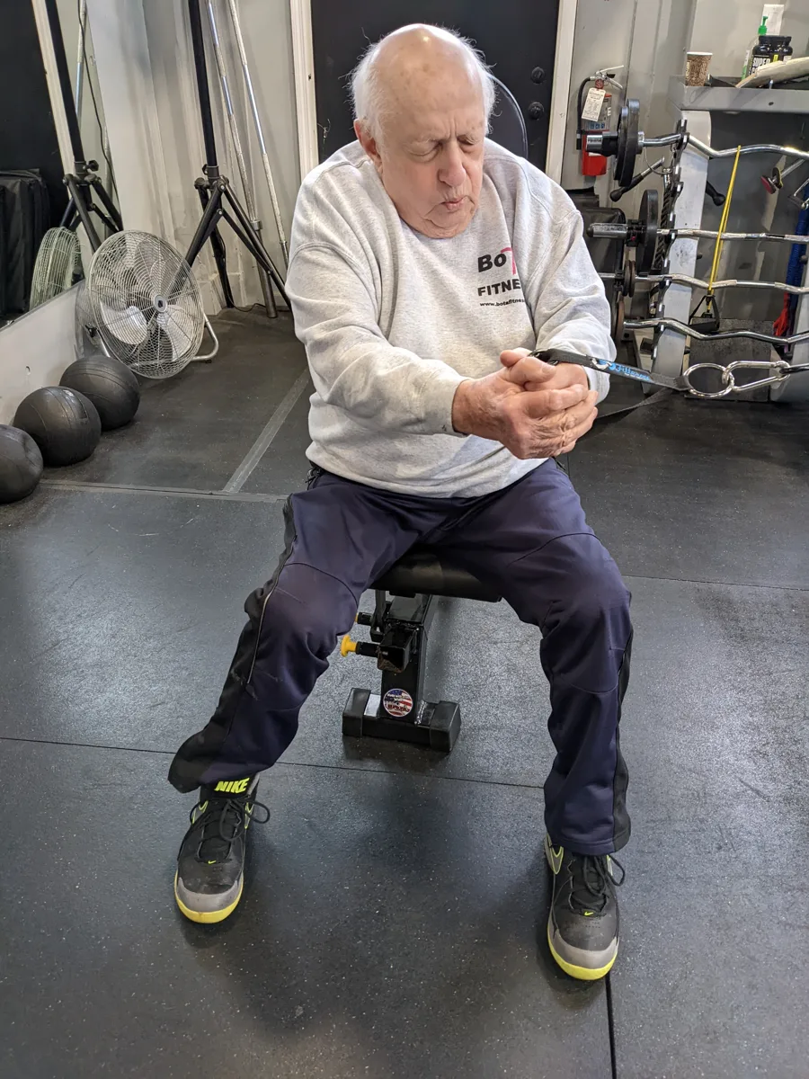 Lew doing a seated cable exercise